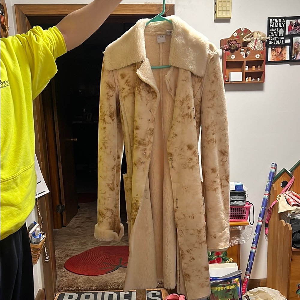 Elegant Cream Faux Fur Women's Coat